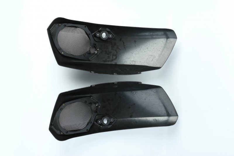 Motorcycle Accessories Black for 2011-2015  Cross Country Saddlebags Audio Lid With Grill Inserts